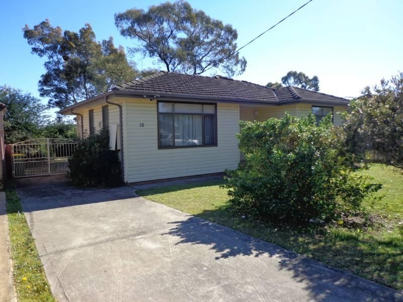19 Townview Road, Mount Pritchard NSW 2170