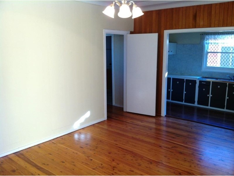 Fairfield West NSW 2165