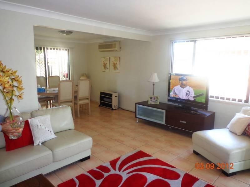 182 Sweethaven Road, Bossley Park NSW 2176