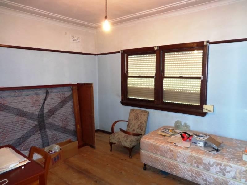 4 Evans Street, Fairfield Heights NSW 2165