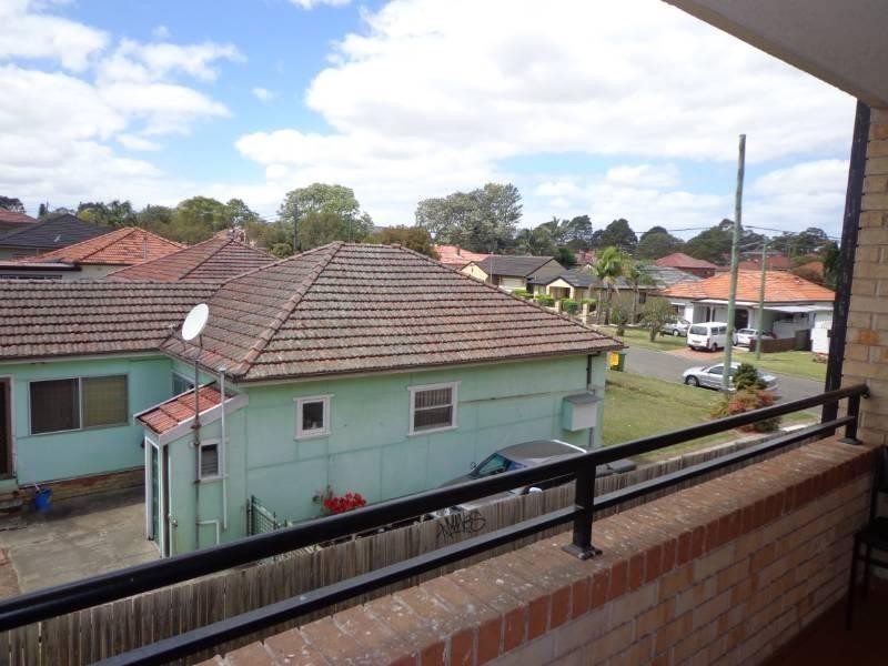 8/259-261 Hector Street, Bass Hill NSW 2197