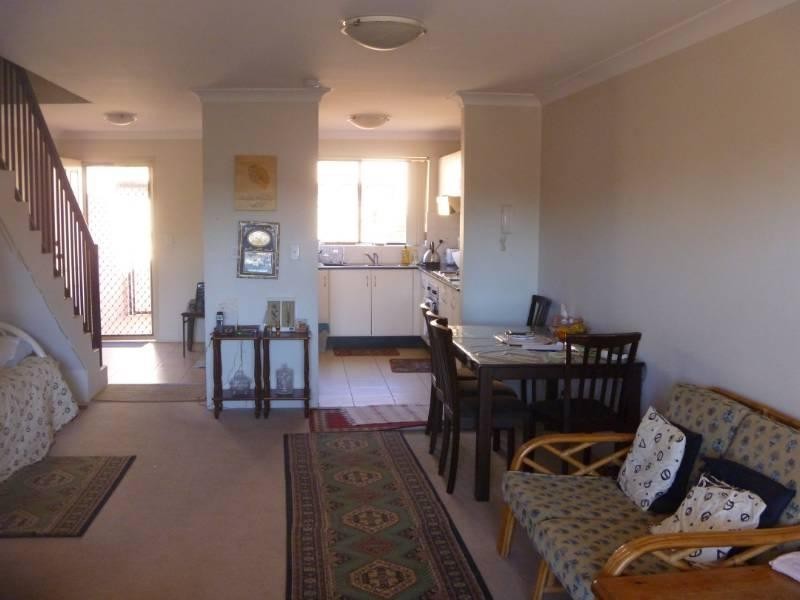 8/259-261 Hector Street, Bass Hill NSW 2197