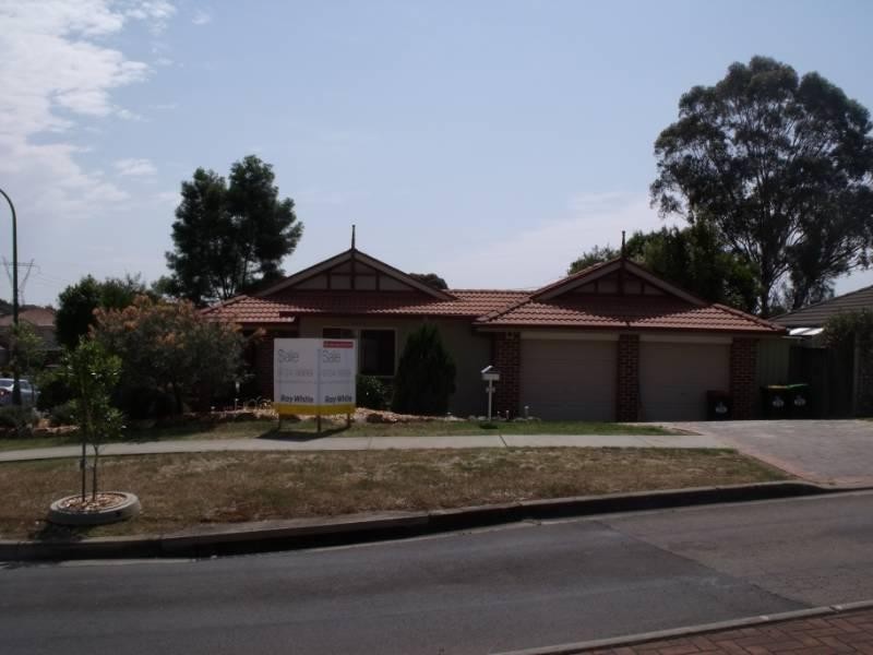 71 Mannow Avenue, West Hoxton NSW 2171