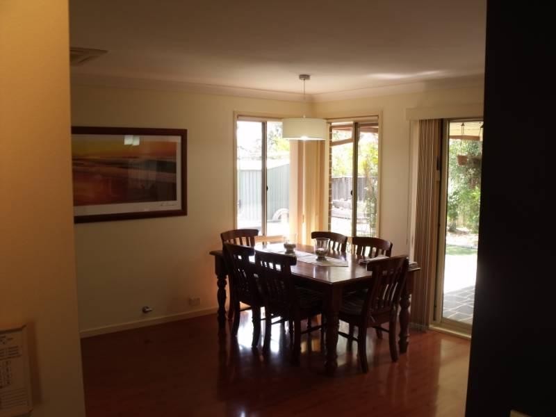 71 Mannow Avenue, West Hoxton NSW 2171