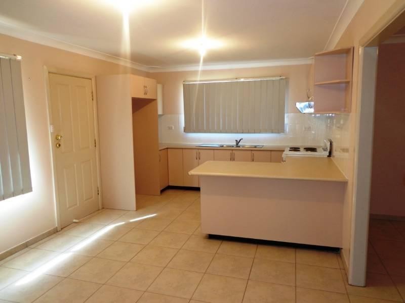 17 Bramley Street, Fairfield West NSW 2165