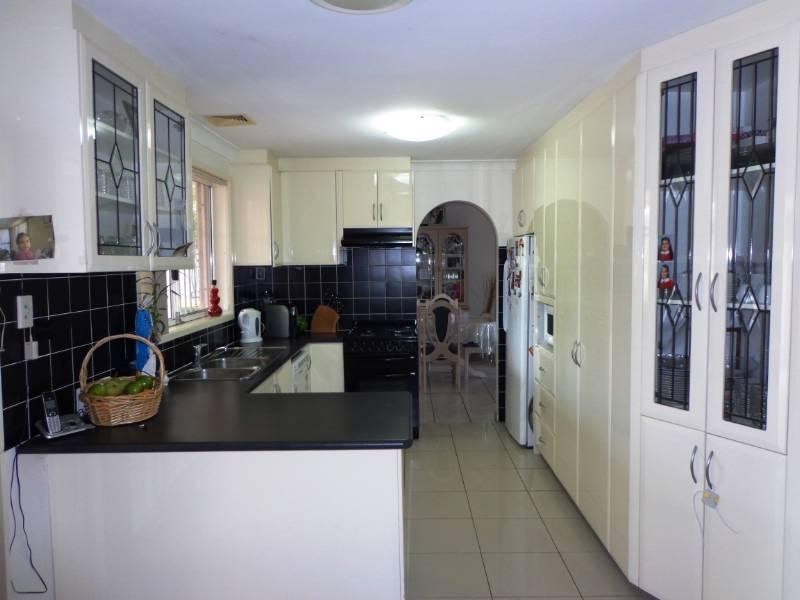 36 Coonawarra Street, Edensor Park NSW 2176