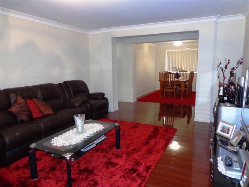 9 Townview Road, Mount Pritchard NSW 2170