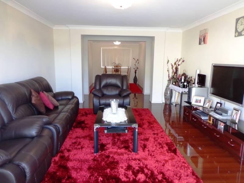 9 Townview Road, Mount Pritchard NSW 2170