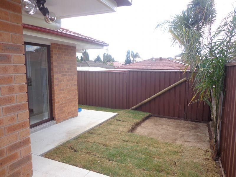 4 Wallaby Close, Bossley Park NSW 2176