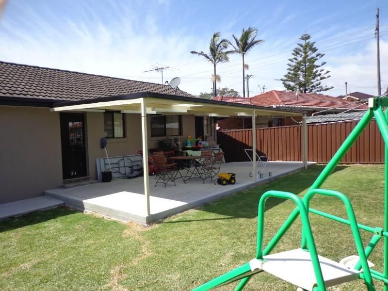 4 Dunkley Street, Smithfield NSW 2164