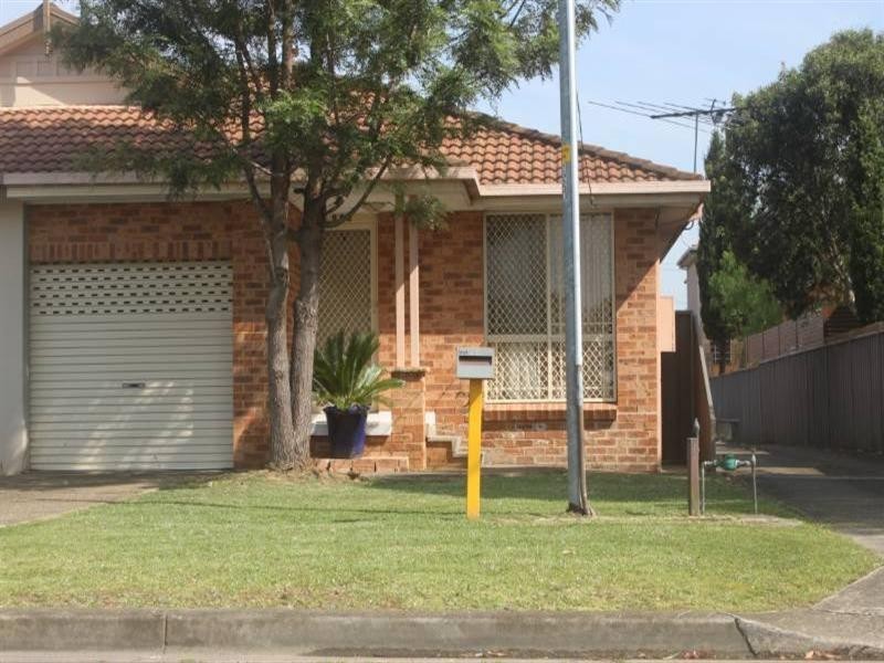 2/118 Oxford Street, Smithfield NSW 2164