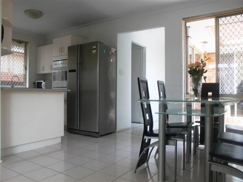 2/118 Oxford Street, Smithfield NSW 2164