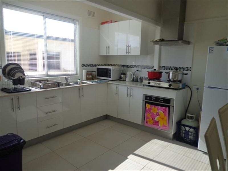 15 Rowley Street, Smithfield NSW 2164