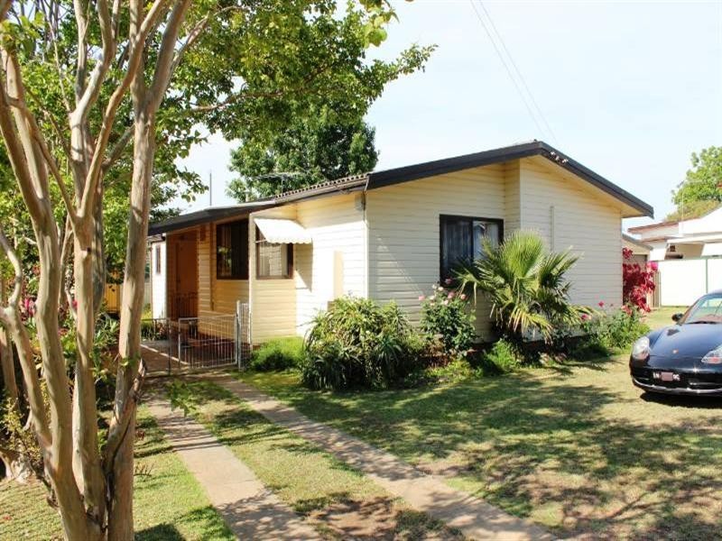 15 Mckibbin Street, Canley Heights NSW 2166