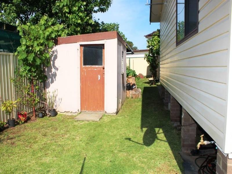 15 Mckibbin Street, Canley Heights NSW 2166