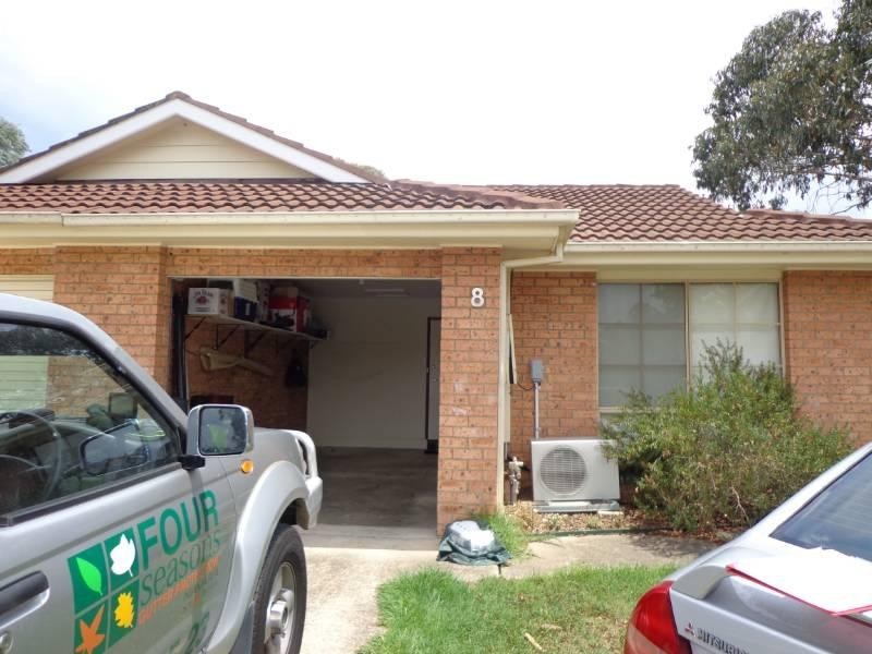 8 Rabaul Close, Bossley Park NSW 2176