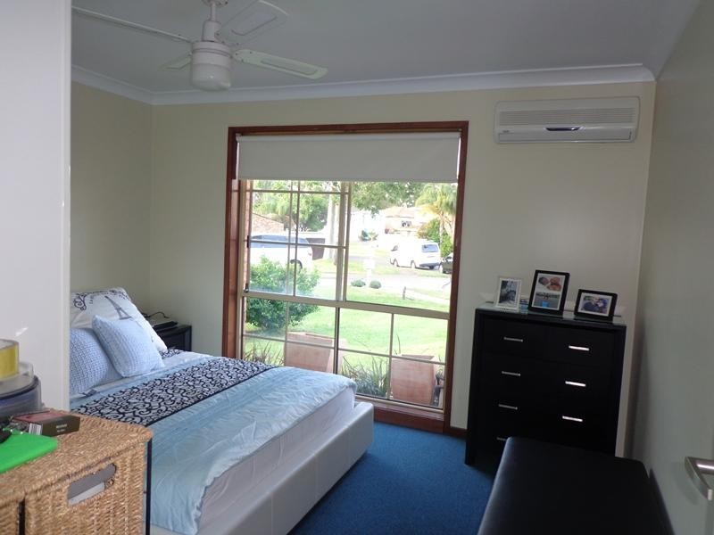 8 Rabaul Close, Bossley Park NSW 2176