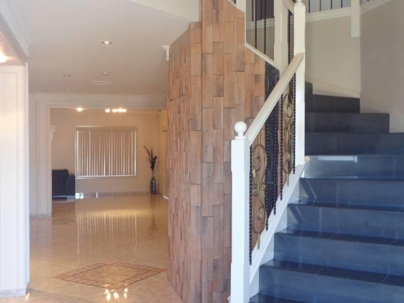 74 Prairievale Road, Bossley Park NSW 2176