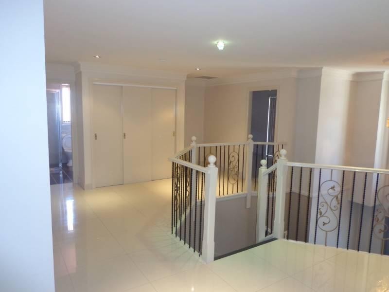 74 Prairievale Road, Bossley Park NSW 2176