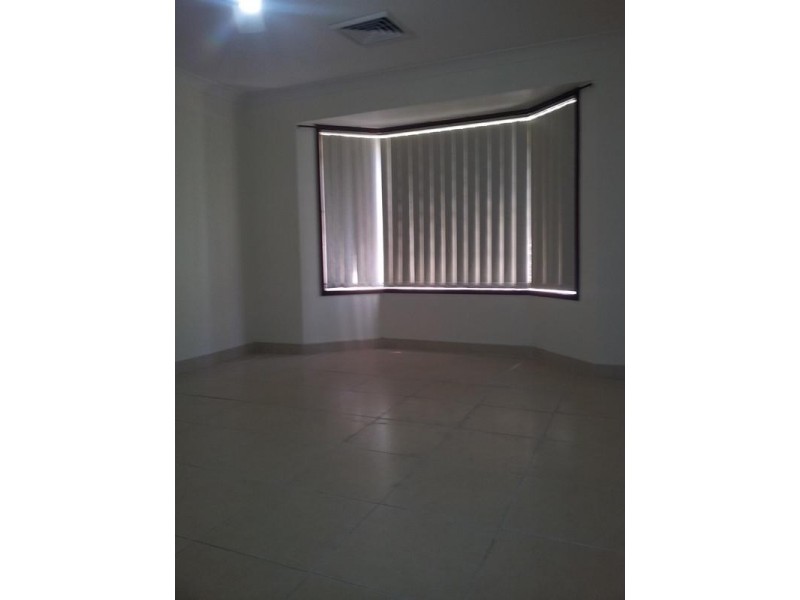 Greenfield Park NSW 2176