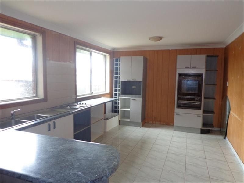 6 Theresa Street, Smithfield NSW 2164