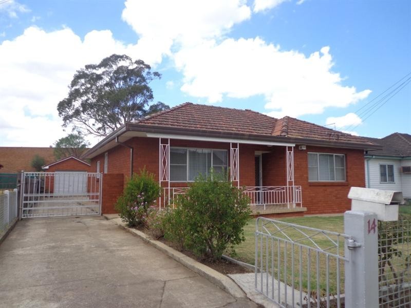 14 Crown Street, Fairfield East NSW 2165