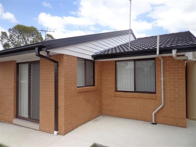 13 Jasnar Street, Greenfield Park NSW 2176