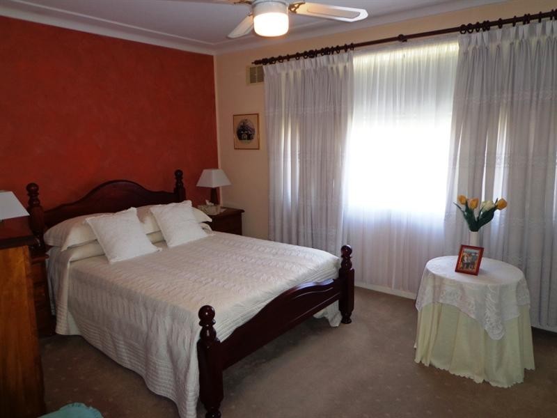 105 Thorney Road, Fairfield West NSW 2165