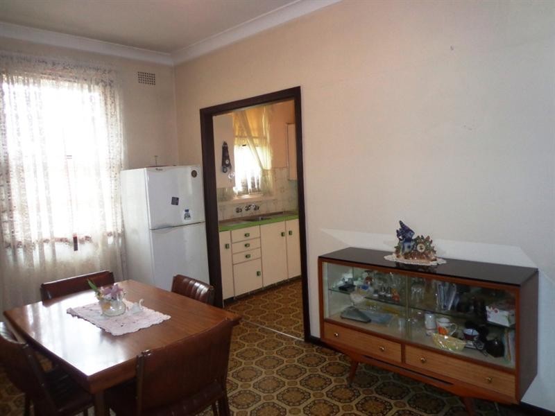 117 River Avenue, Villawood NSW 2163