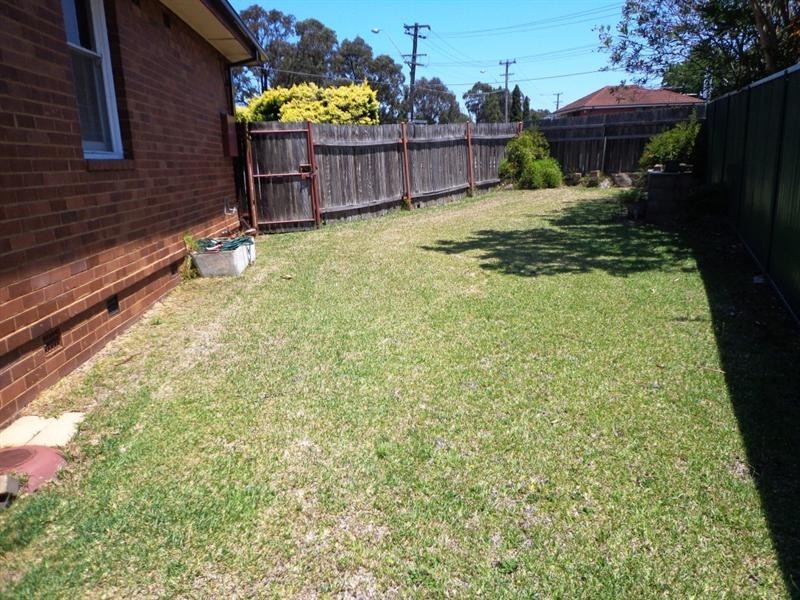 117 River Avenue, Villawood NSW 2163