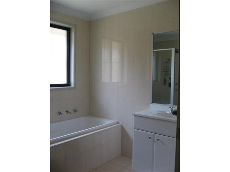 Hoxton Park NSW 2171