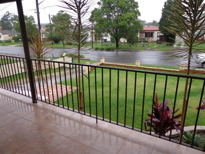 75 Chifley Street, Smithfield NSW 2164