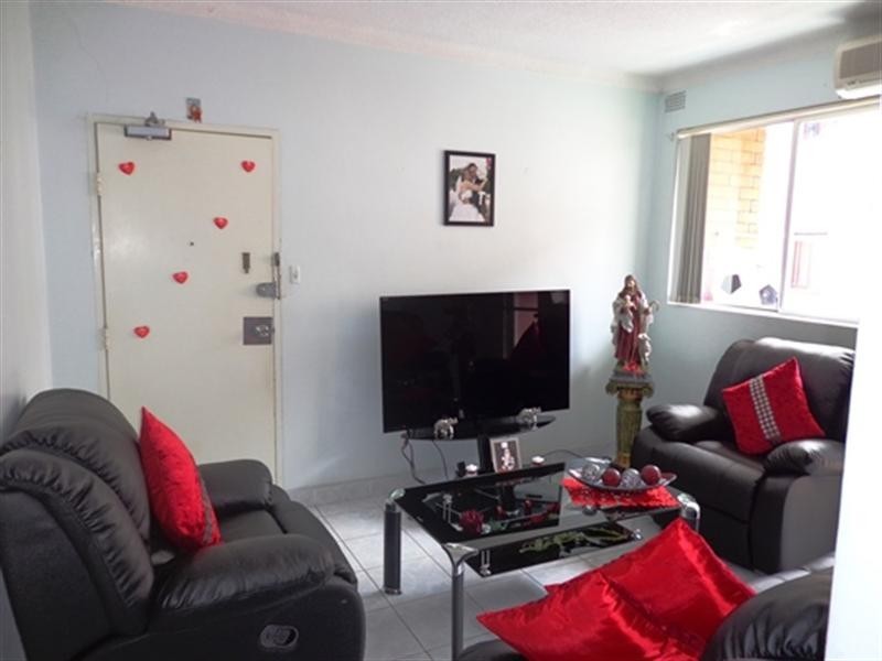 8/37 Kenyon Street, Fairfield NSW 2165