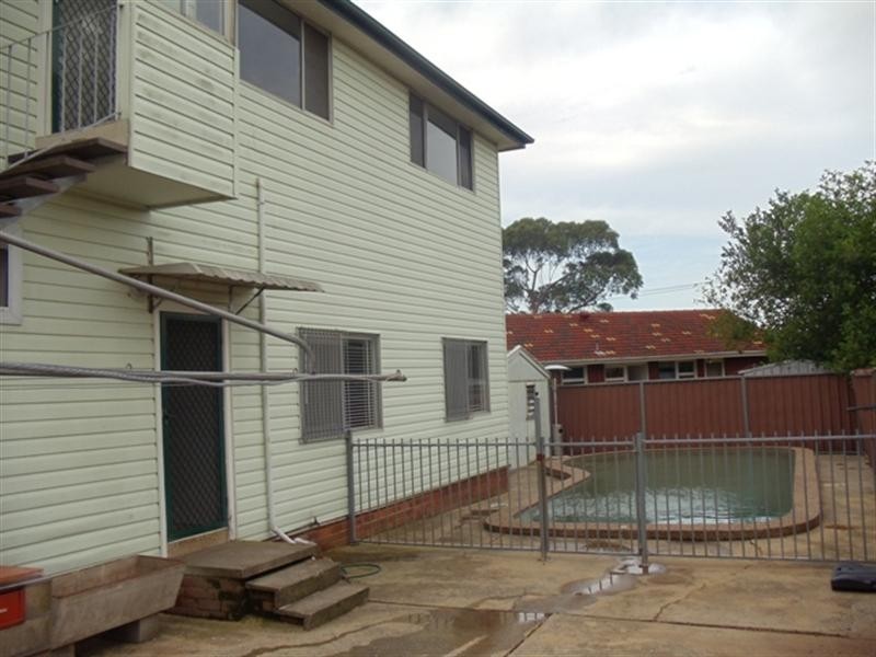 25 Beaumont Street, Smithfield NSW 2164