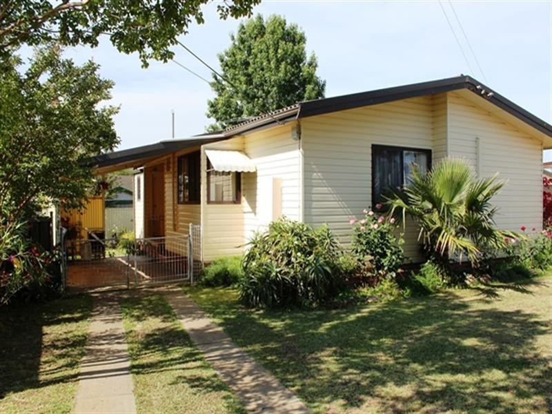 Canley Heights NSW 2166