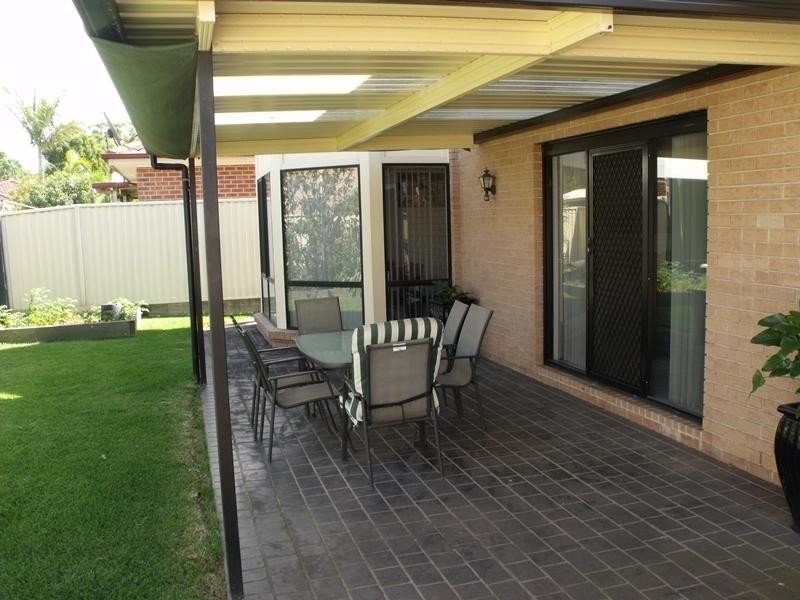 18 Anjou Crescent, Cecil Hills NSW 2171