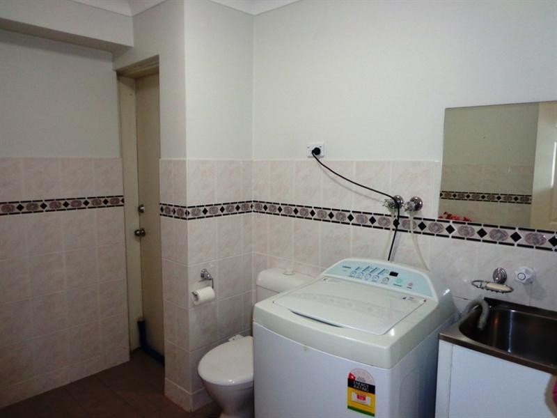 5A Isis Street, Fairfield West NSW 2165