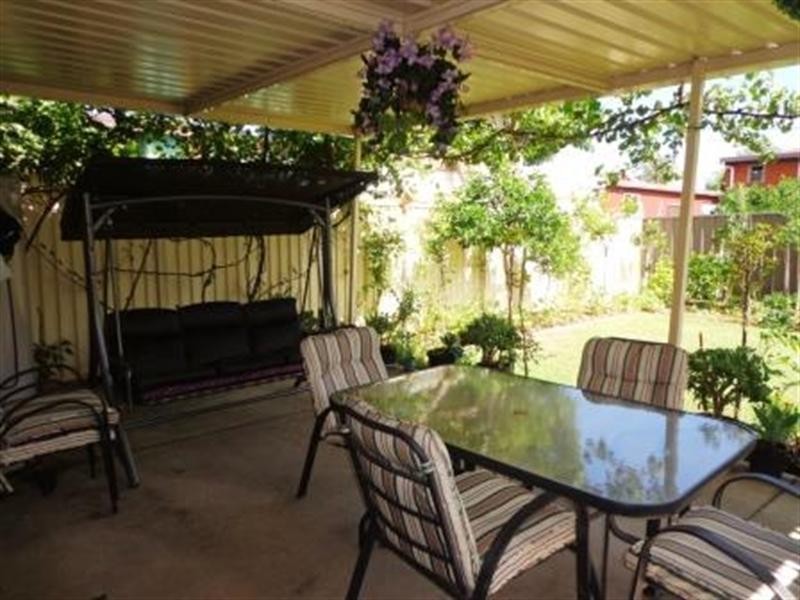 5A Isis Street, Fairfield West NSW 2165