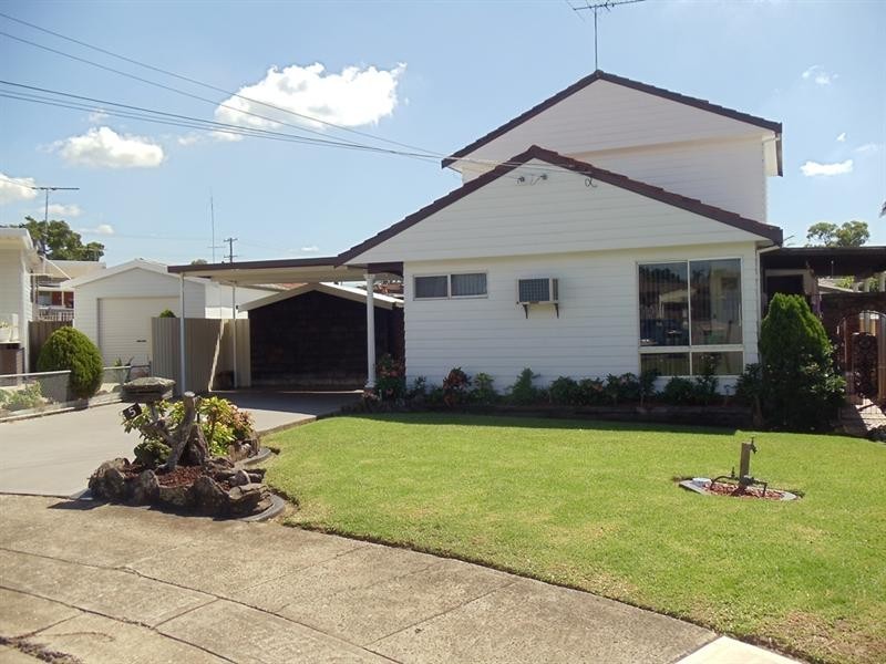 5 Girra Street, Fairfield West NSW 2165