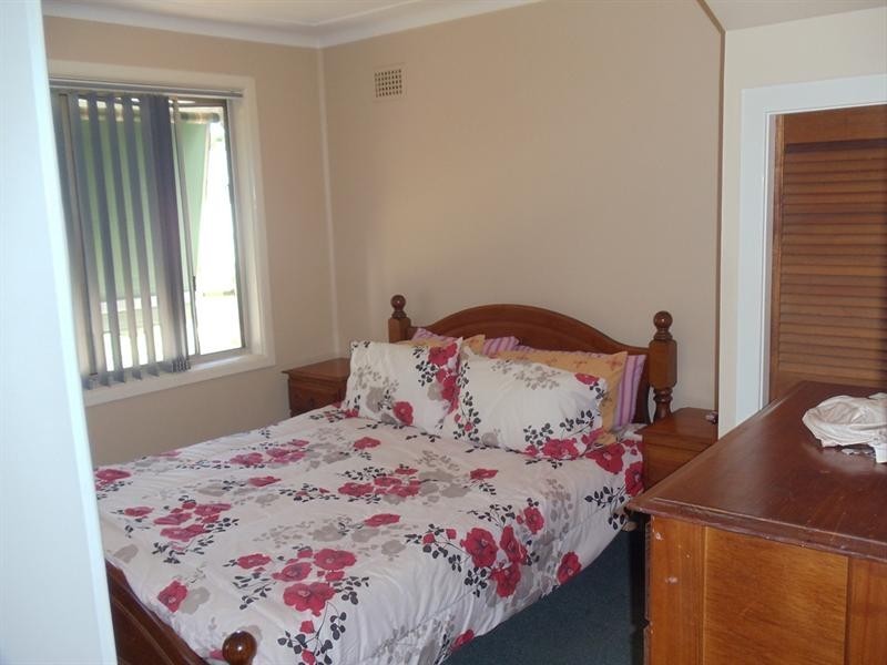 5 Girra Street, Fairfield West NSW 2165