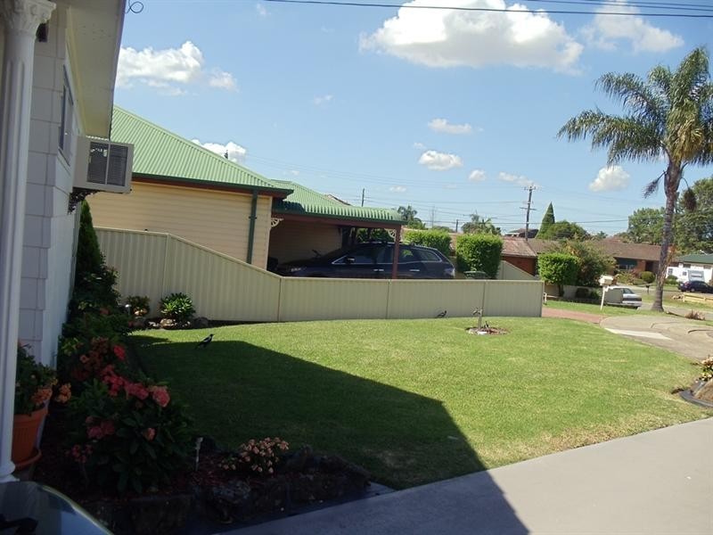 5 Girra Street, Fairfield West NSW 2165