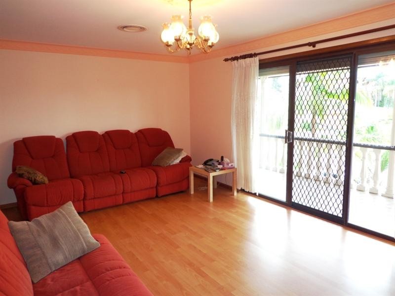 27 Marvell Road, Wetherill Park NSW 2164