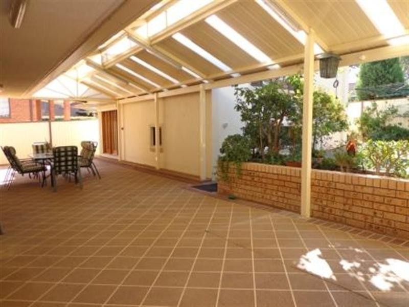 27 Marvell Road, Wetherill Park NSW 2164