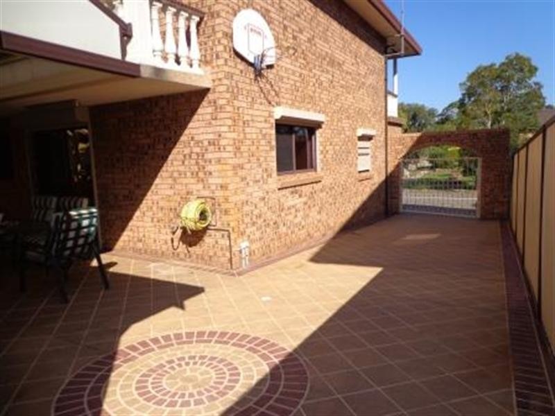 27 Marvell Road, Wetherill Park NSW 2164