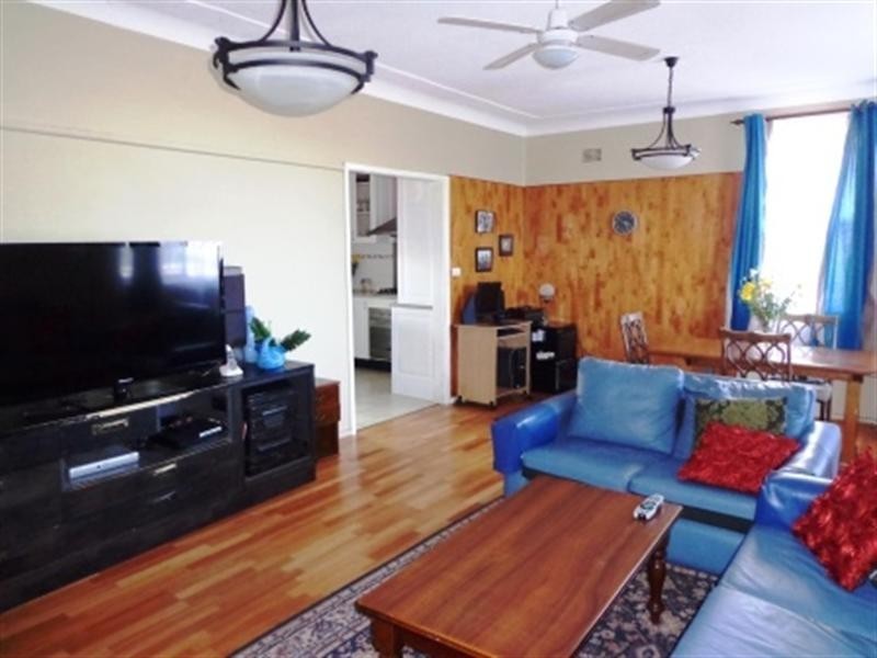 21 Townview Road, Mount Pritchard NSW 2170