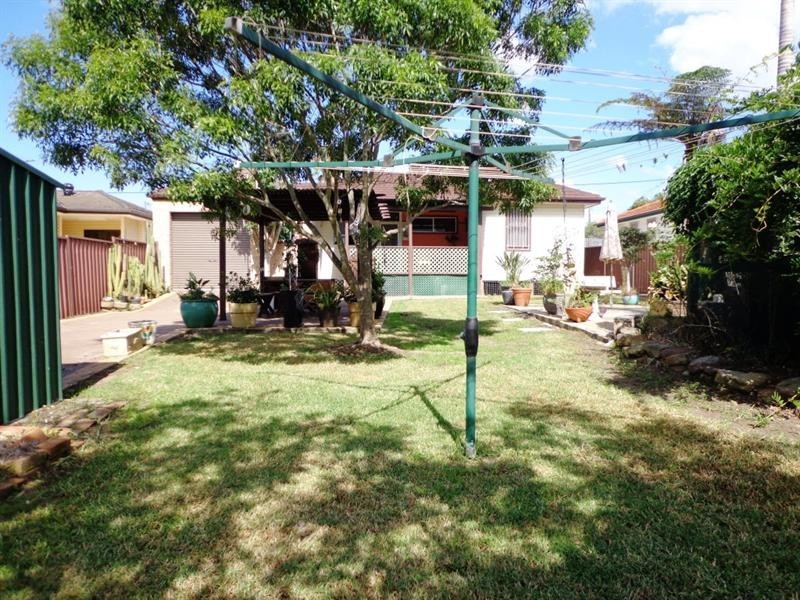 21 Townview Road, Mount Pritchard NSW 2170