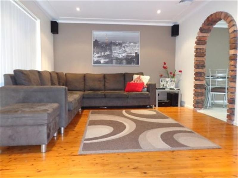 44 Rawson Road, Fairfield West NSW 2165