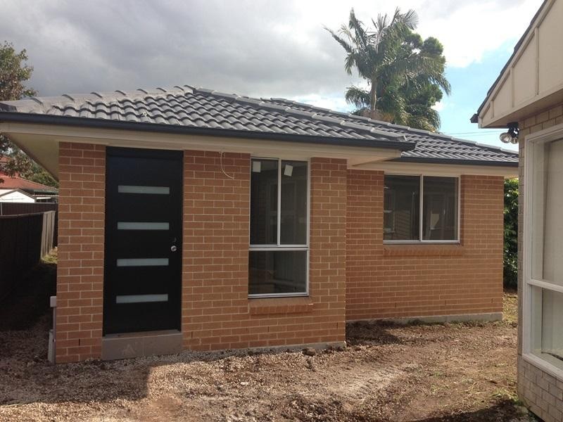 Fairfield West NSW 2165