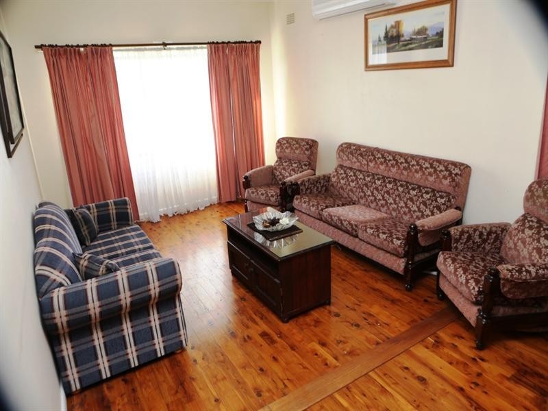 50 Hawkesbury Street, Fairfield West NSW 2165