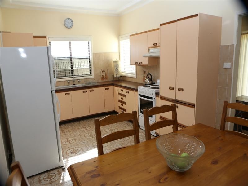 50 Hawkesbury Street, Fairfield West NSW 2165